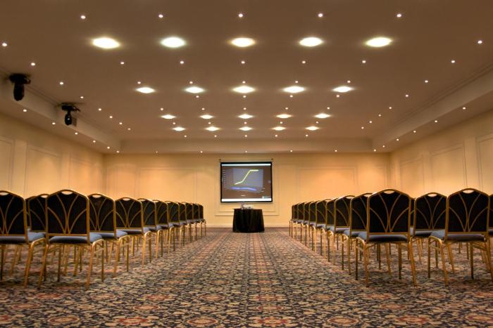 argenta tower hotel and suites