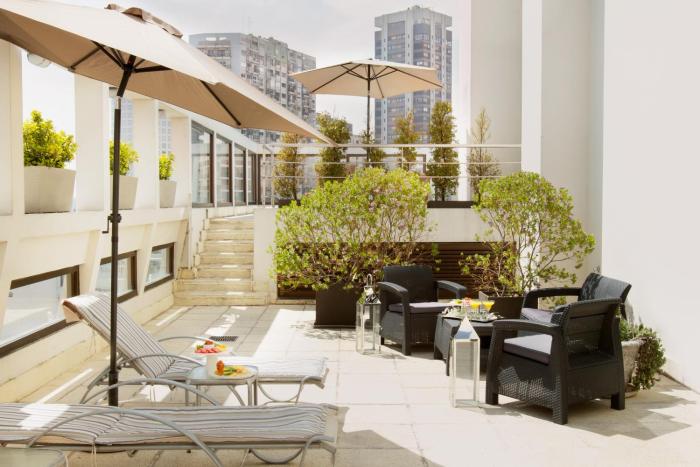 argenta tower hotel and suites