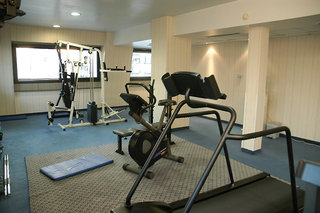 argenta tower hotel and suites
