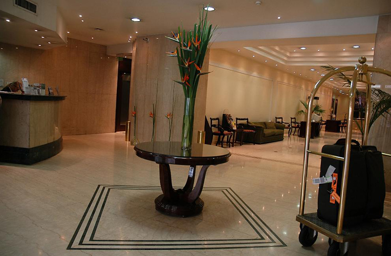 argenta tower hotel and suites