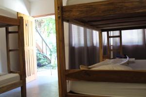 Cabinas Playa Surf Hostel,Santa Teresa,3 star