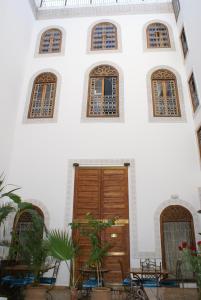 riad attarine