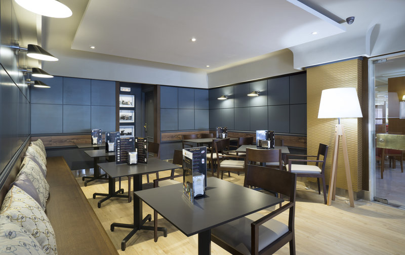 aparthotel pyr fuengirola