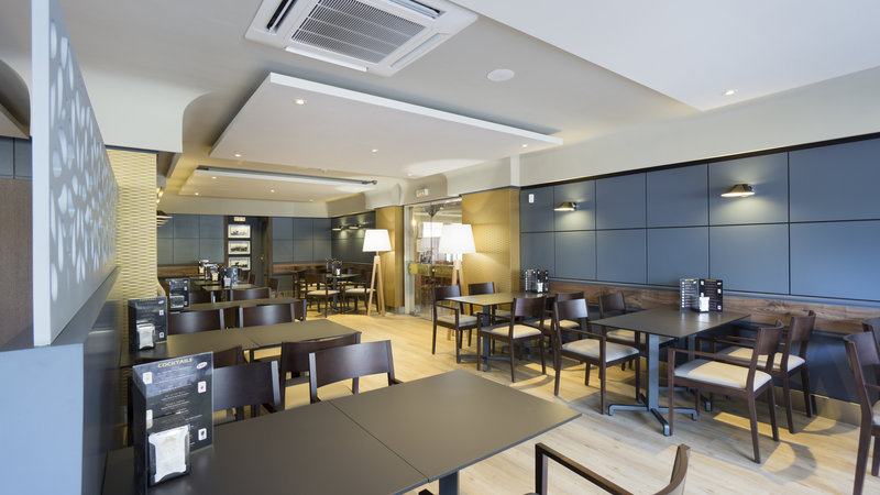 aparthotel pyr fuengirola