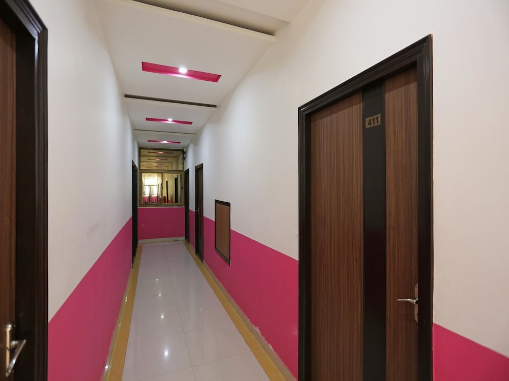 hotel krishna palace