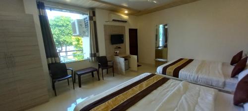 sanjog resort