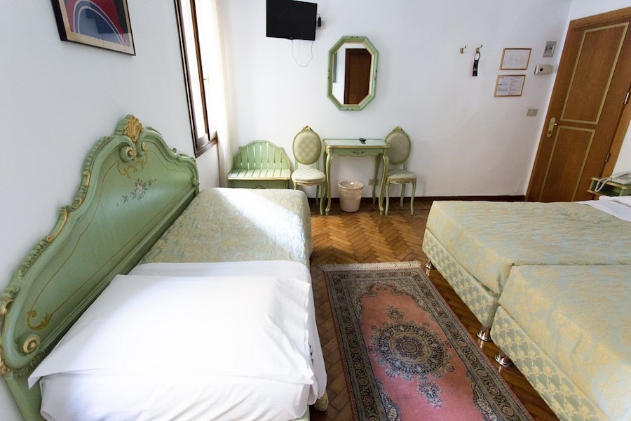hotel serenissima