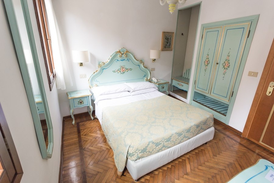 hotel serenissima