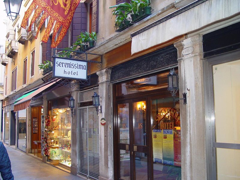 hotel serenissima