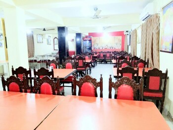 Hotel Vipassana Bodhgaya,Bodhgaya>>Bodh Gaya,3 star