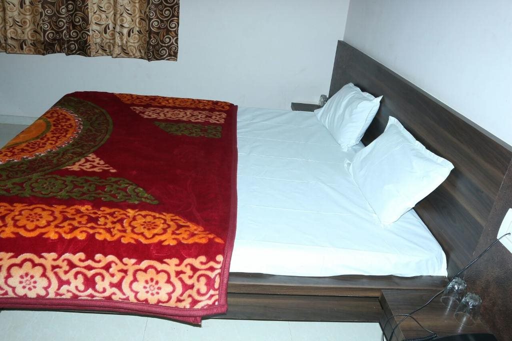 hotel shreenath dwarka