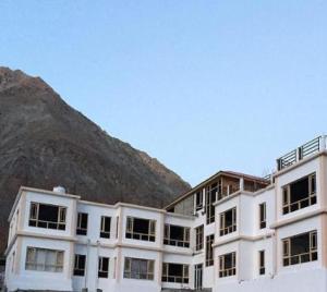 the nun kun residency kargil