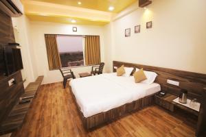 Hotel Vraj Inn,India>>Dwarka,2 star