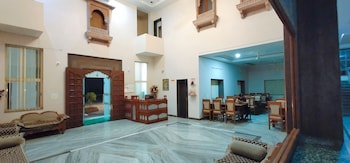 amar palace a heritage hotel