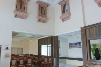 amar palace a heritage hotel