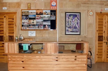 hotel thakur ji palace