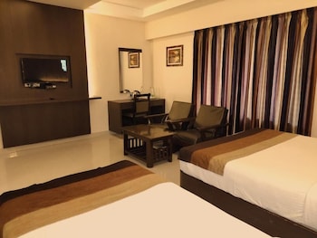 hotel deepam