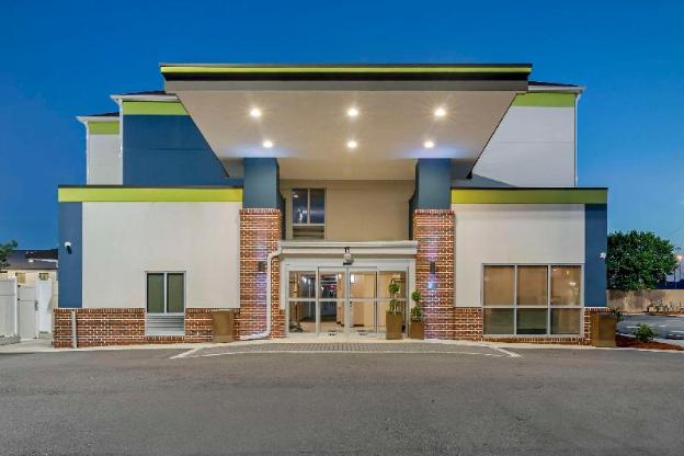 comfort inn and suites