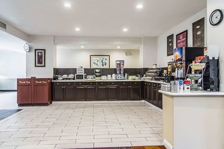 Econo Lodge Darien,Darien>>Brunswick,2 star