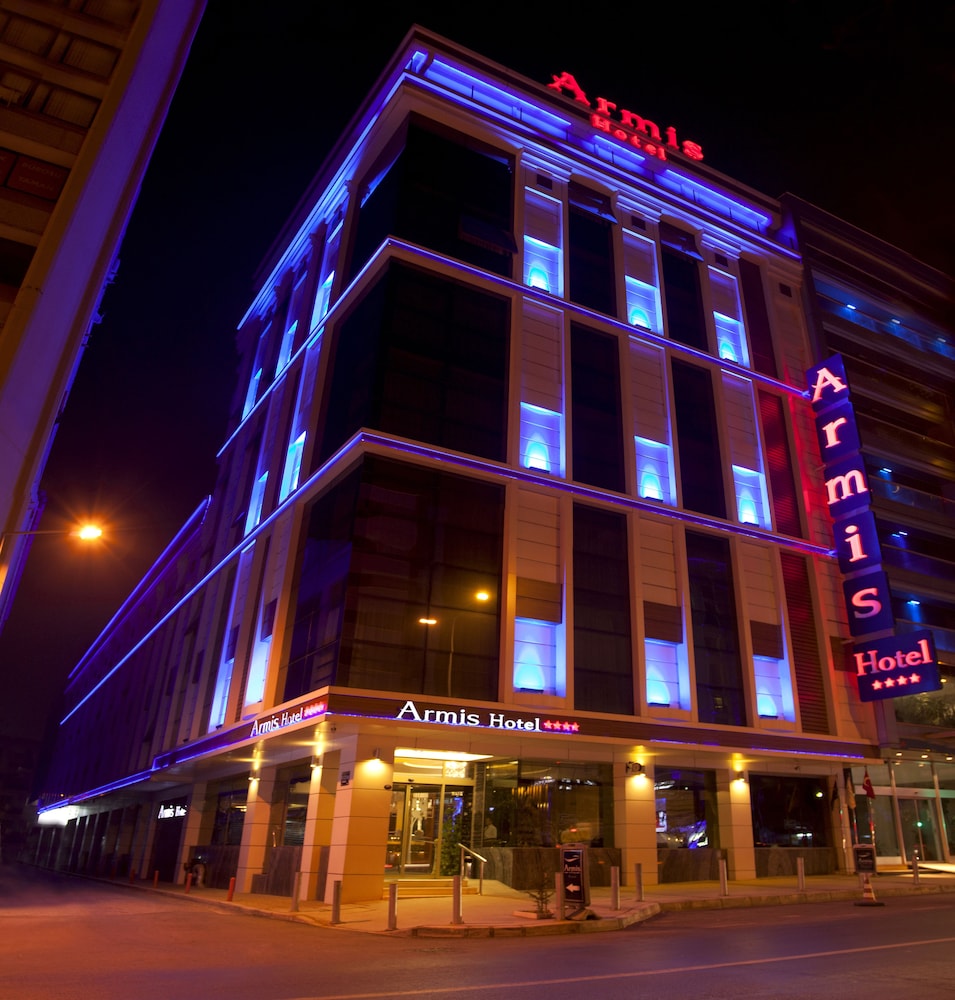 armis hotel