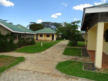 storms resort nanyuki