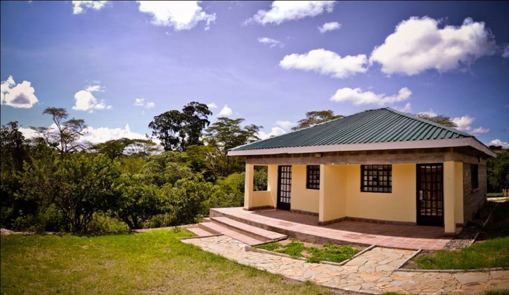 storms resort nanyuki