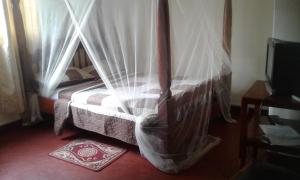 skyway hotel entebbe