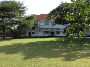 skyway hotel entebbe