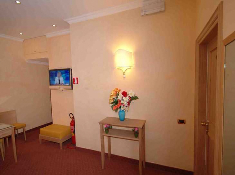 solo experience hotel