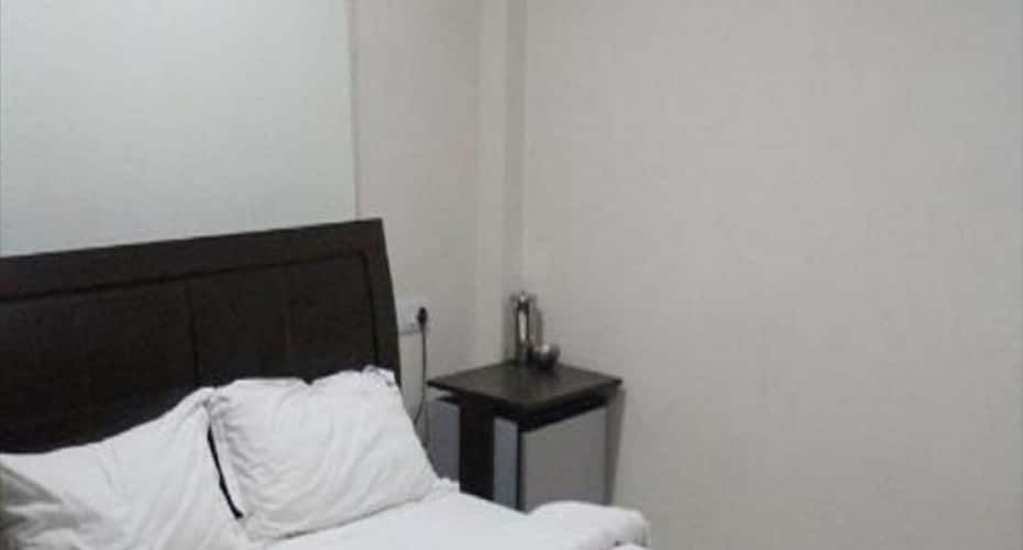 hotel grand leela krishna