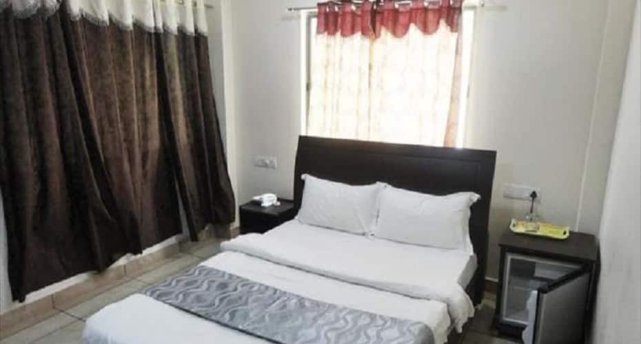 hotel grand leela krishna