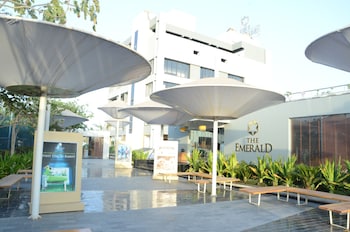the emerald club