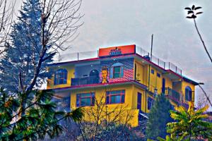 Nomads Hostel,Kullu>>Kasol,2 star
