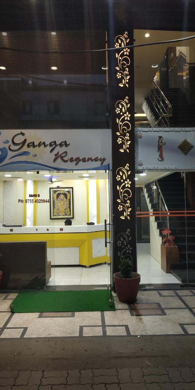 hotel ganga regency