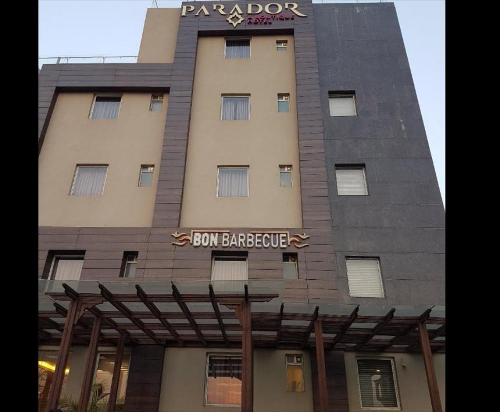 Hotel Parador Agra