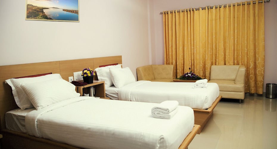 hotel rainbow suites