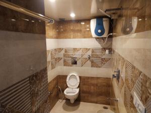 Hotel Gill Tower,Hanumangarh>>Bathinda,3 star