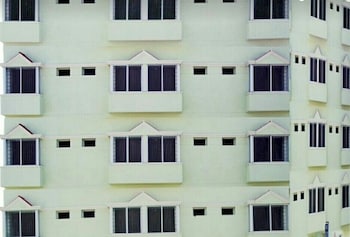 hotel kirthikaa palace