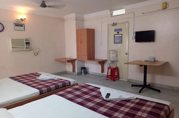 hotel kirthikaa palace