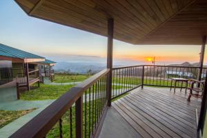 hotel tropico monteverde