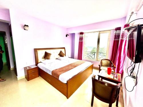 hotel howard