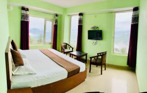 hotel howard