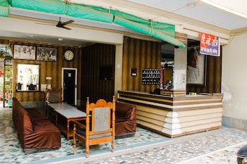 hotel anand palace
