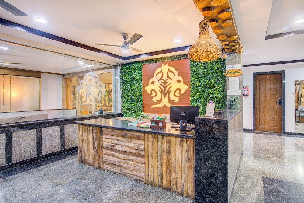 hotel lokis forest inn