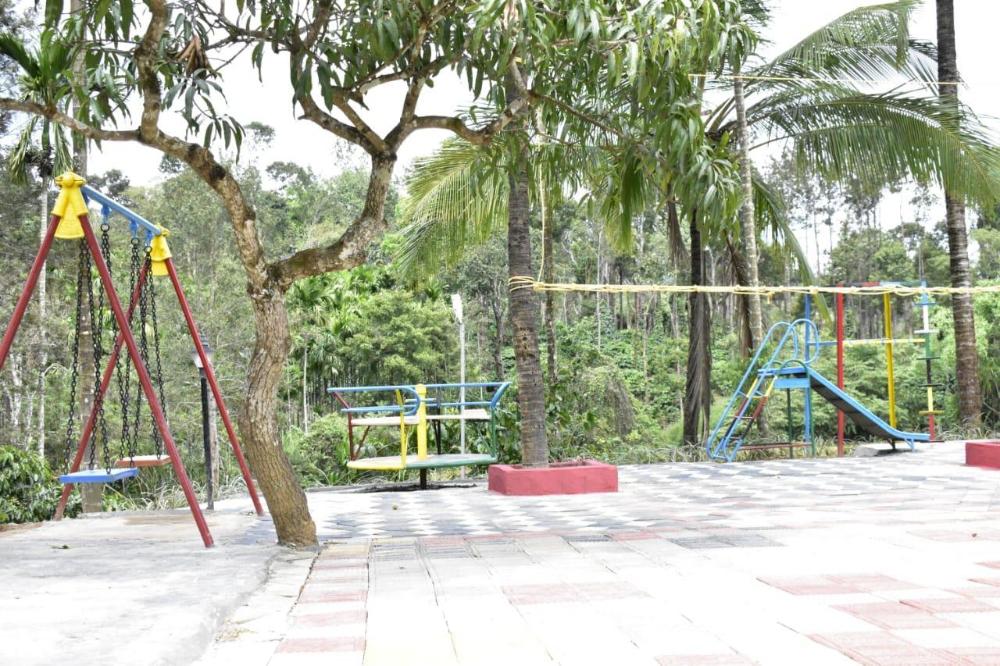 camp coorg estate homestay