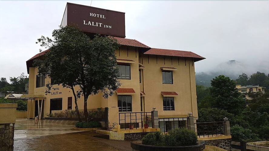 hotel lalit inn