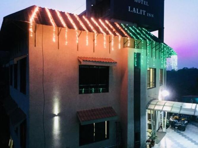 hotel lalit inn