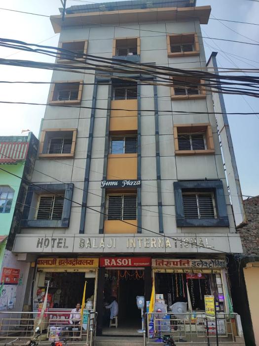 hotel balaji international