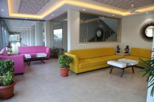 The Palm Residency- Ariyanoor,Ariyanoor>>Salem,3 star