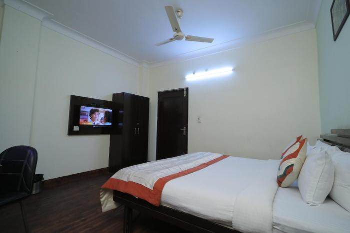 hotel vivek continental